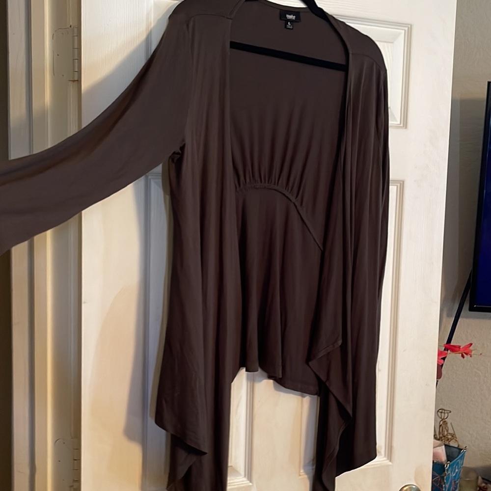 Blazer - Picture 3 of 5